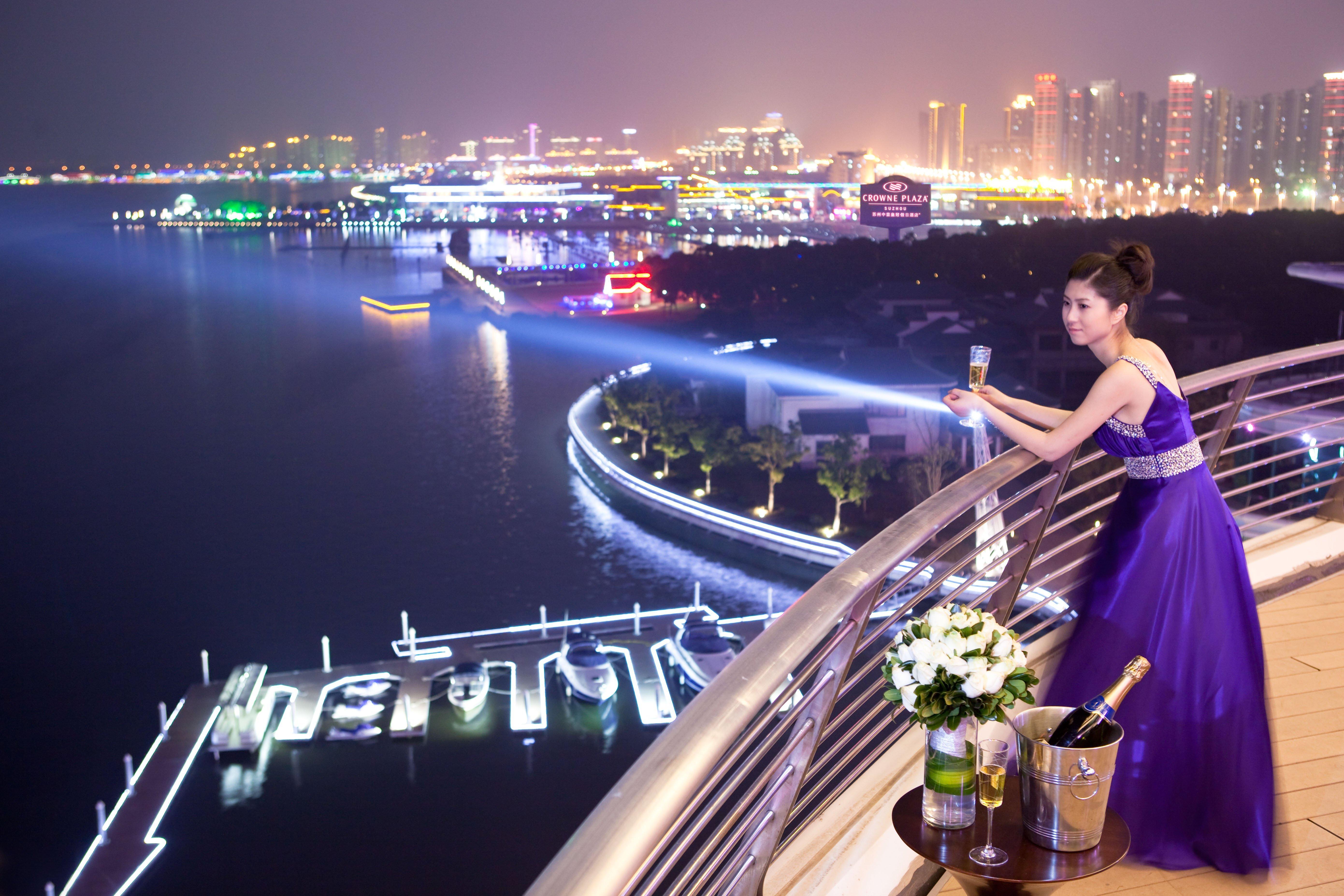 Crowne Plaza Suzhou By Ihg Hotell Exteriör bild
